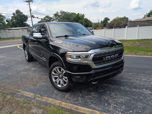 Used 2023 RAM 1500 Limited AWD/4WD image 12