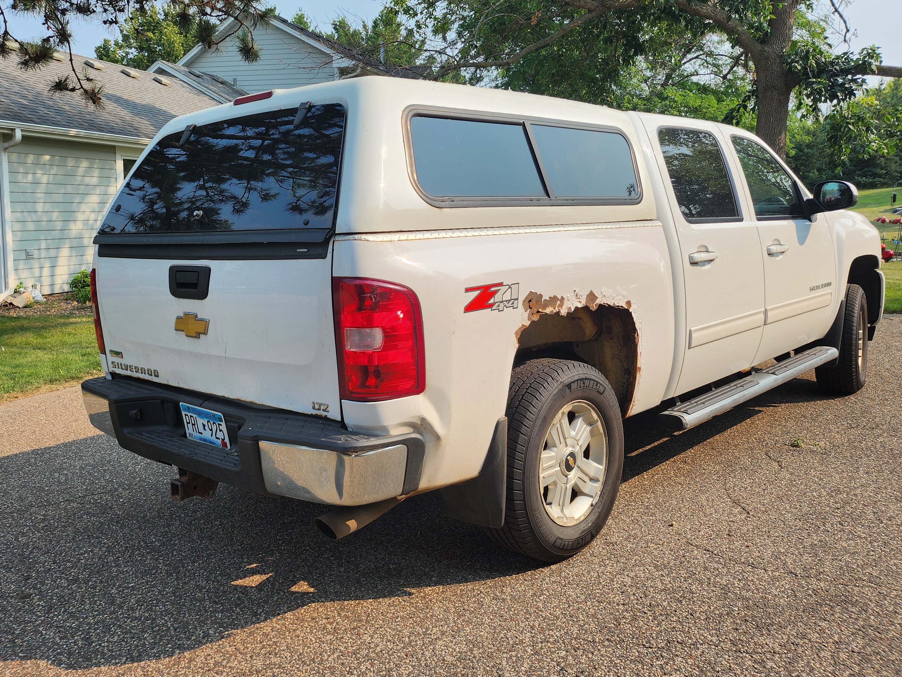 Used 2011 Chevrolet Silverado 1500 LTZ w/ Suspension Package, Off-Road AWD/4WD image 2