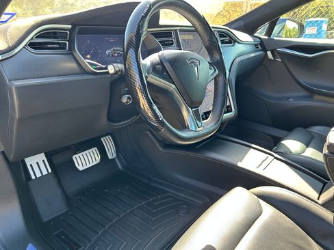 Used 2016 Tesla Model S P90D image 20