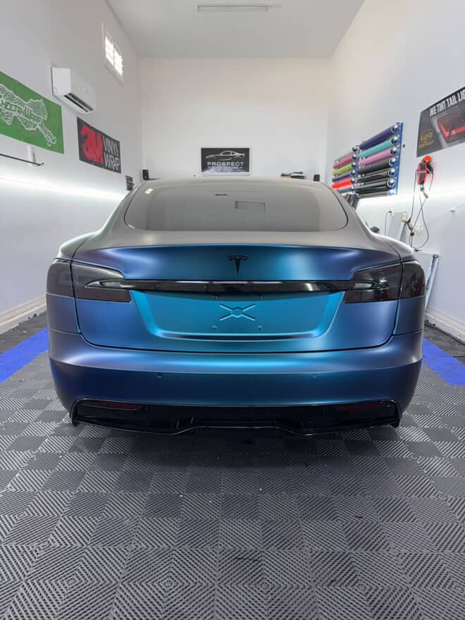 Used 2022 Tesla Model S Standard Range AWD/4WD image 4