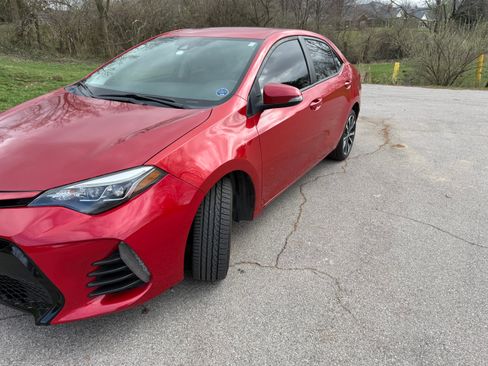 Used 2019 Toyota Corolla SE image 1