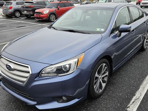 Used 2017 Subaru Legacy 3.6R Limited image 2