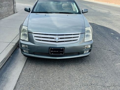 Used 2006 Cadillac STS V8 w/ Preferred Equipment Group image 11