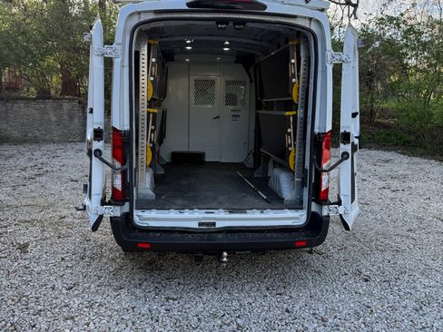 Used 2023 Ford Transit 250 Medium Roof w/ Ambulance Prep Package image 6