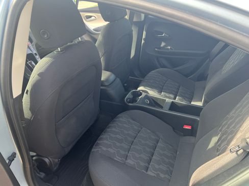 Used 2015 Chevrolet Volt w/ Enhanced Safety Package 1 image 11