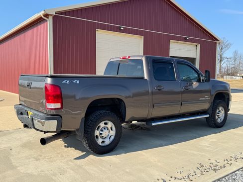 Used 2007 GMC Sierra 2500 SLT w/ Convenience Package image 4
