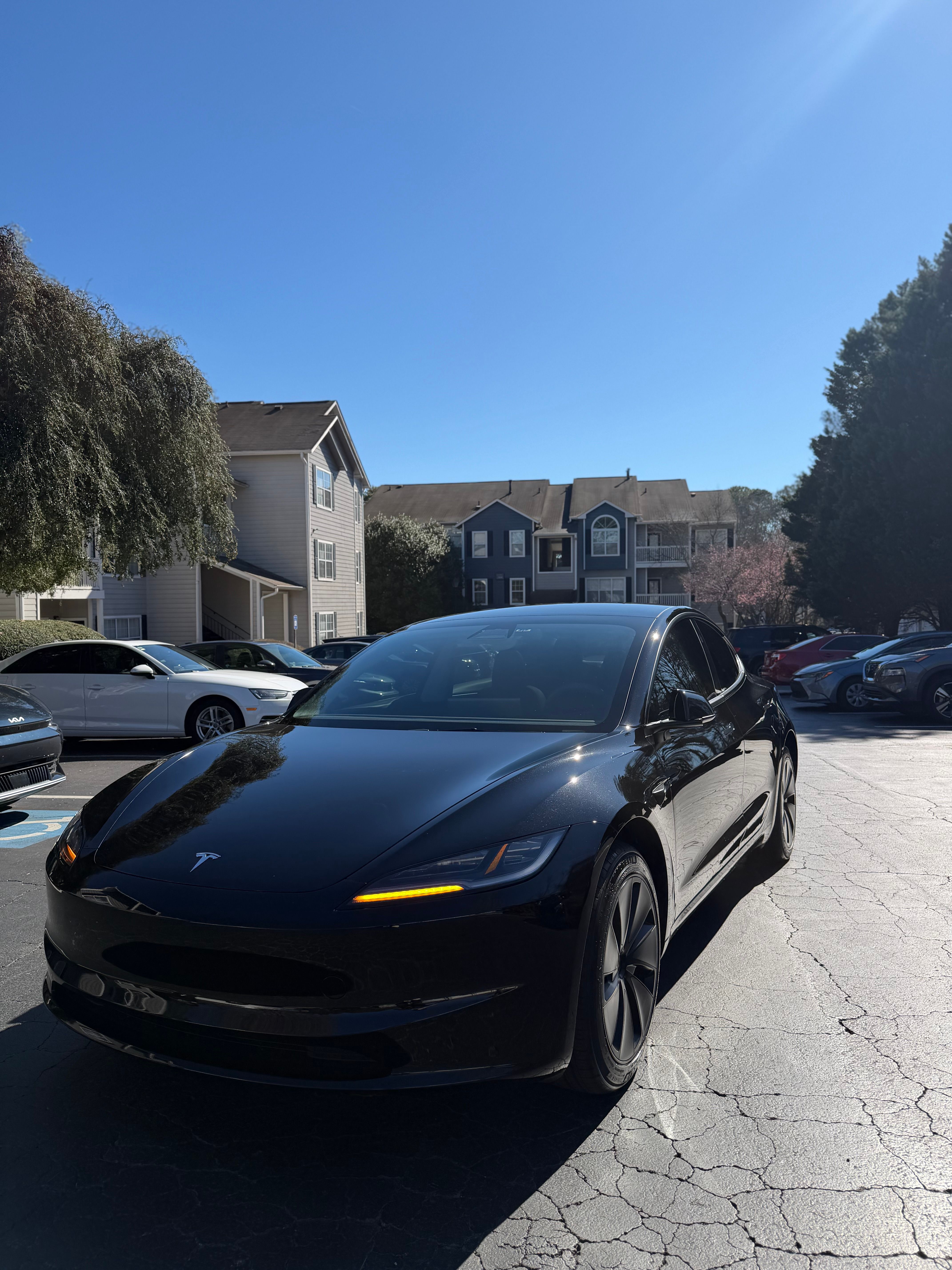 Used 2025 Tesla Model 3 Long Range RWD image 1