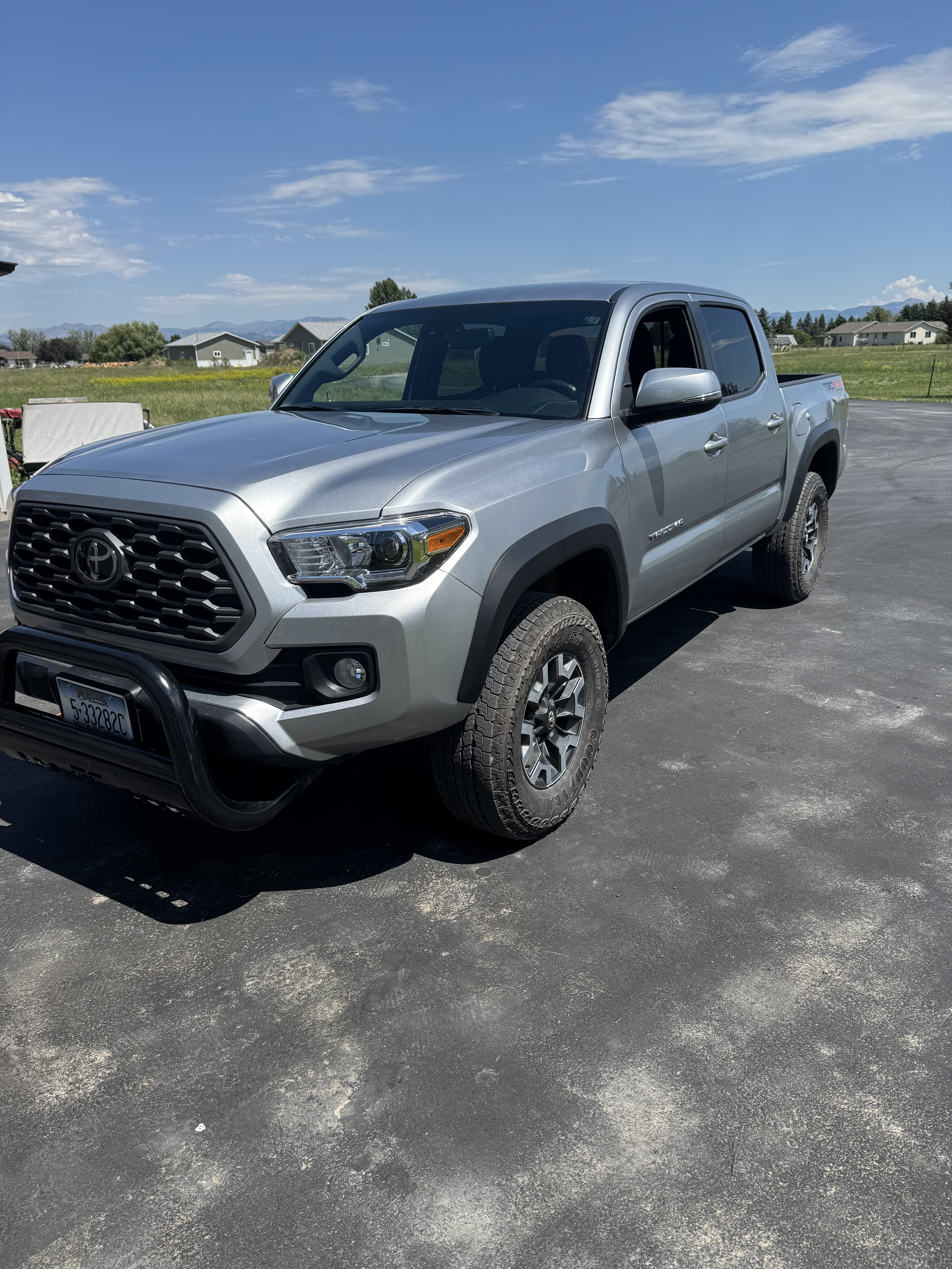 Used 2023 Toyota Tacoma TRD Off-Road w/ Technology Package AWD/4WD image 1