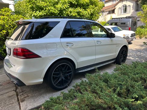 Used 2018 Mercedes-Benz GLE 63 AMG S image 2