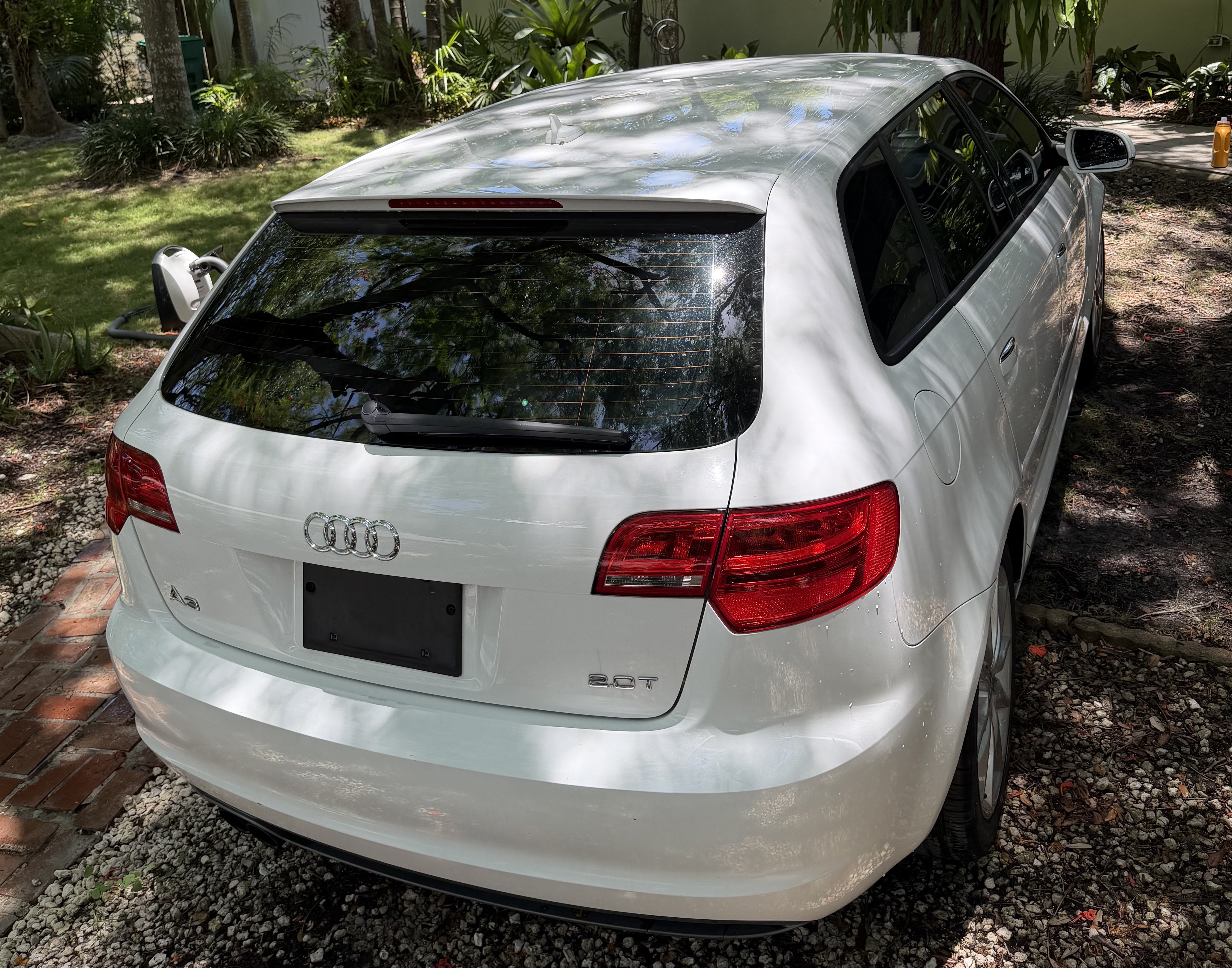 Used 2013 Audi A3 2.0T Premium w/ Bluetooth Value Pkg FWD image 10