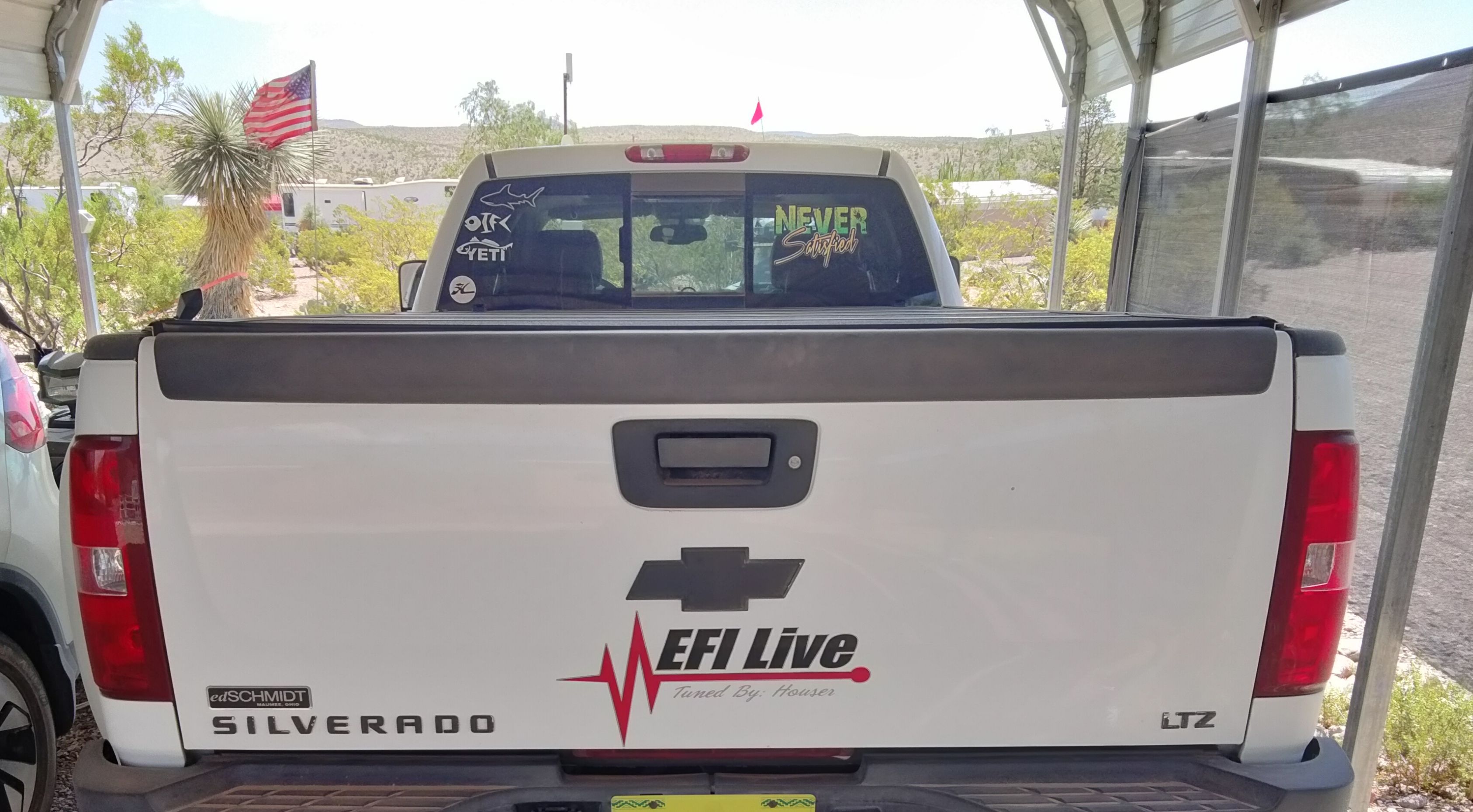 Used 2008 Chevrolet Silverado 3500 LTZ w/ EZ-Lift Tailgate Package AWD/4WD image 10