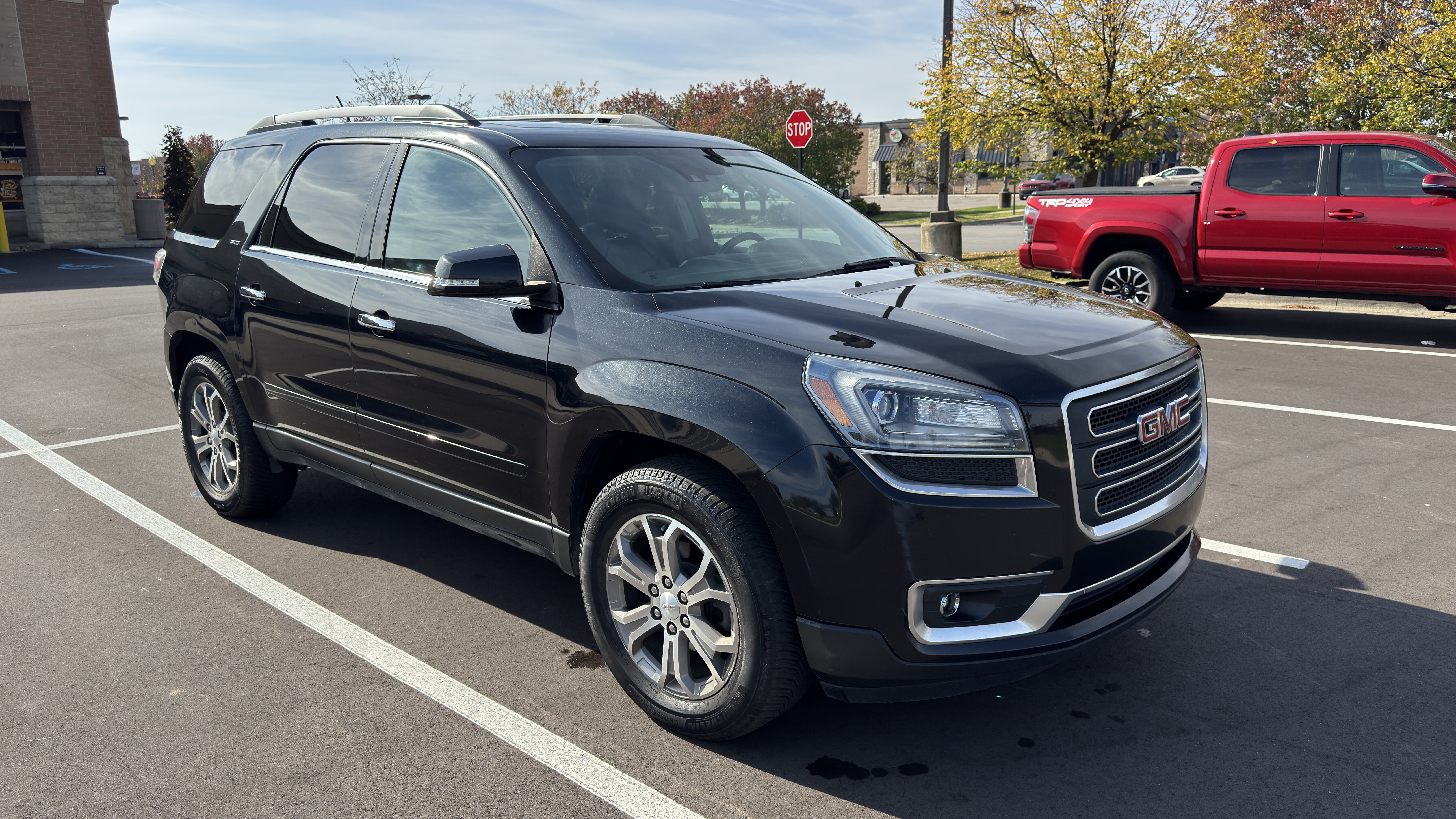 Used 2014 GMC Acadia SLT w/ Technology Package AWD/4WD image 15