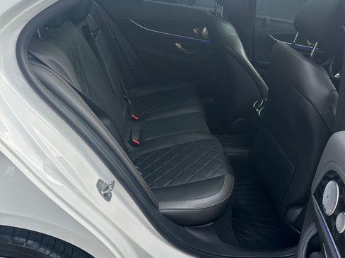 Used 2017 Mercedes-Benz E 300 image 11
