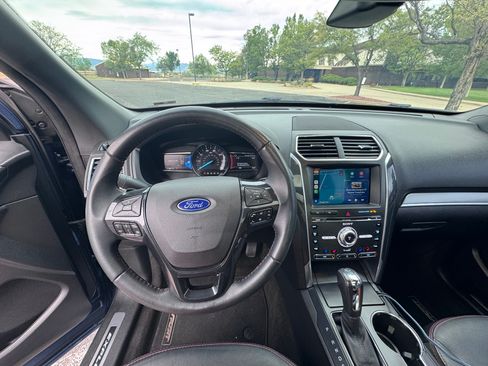 Used 2018 Ford Explorer Sport w/ Equipment Group 401A AWD/4WD image 10