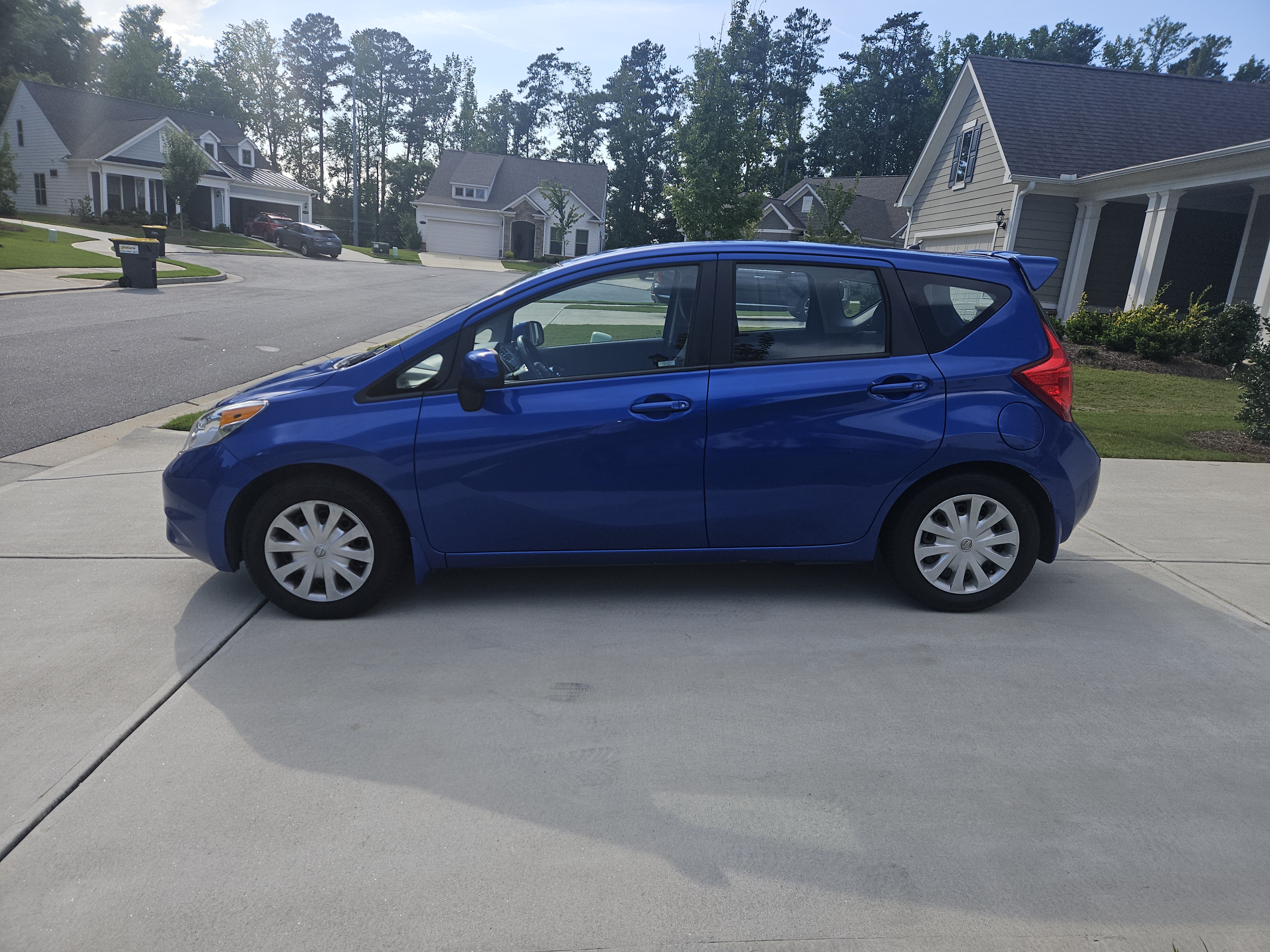 Used 2014 Nissan Versa Note SV FWD image 4