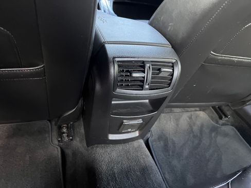 Used 2011 Buick Regal CXL Turbo image 11