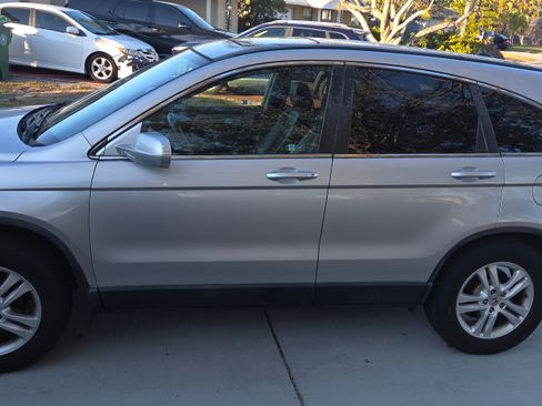 Used 2010 Honda CR-V EX-L image 1