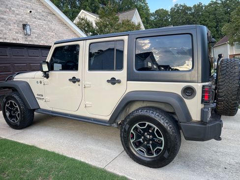 Used 2016 Jeep Wrangler Unlimited Sport w/ Quick Order Package 24S image 4