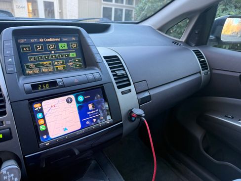 Used 2005 Toyota Prius Hatchback 4D image 15