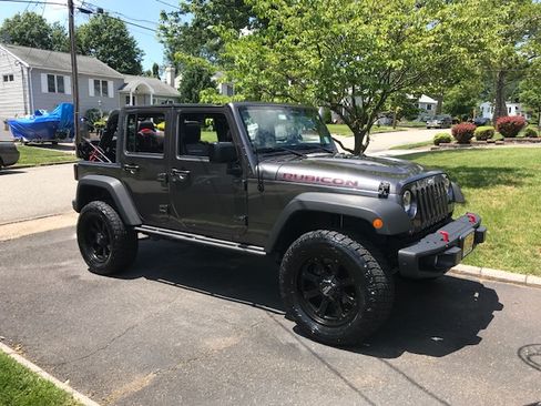 Used 2014 Jeep Wrangler Unlimited Rubicon image 5