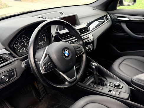 Used 2018 BMW X1 sDrive28i image 4