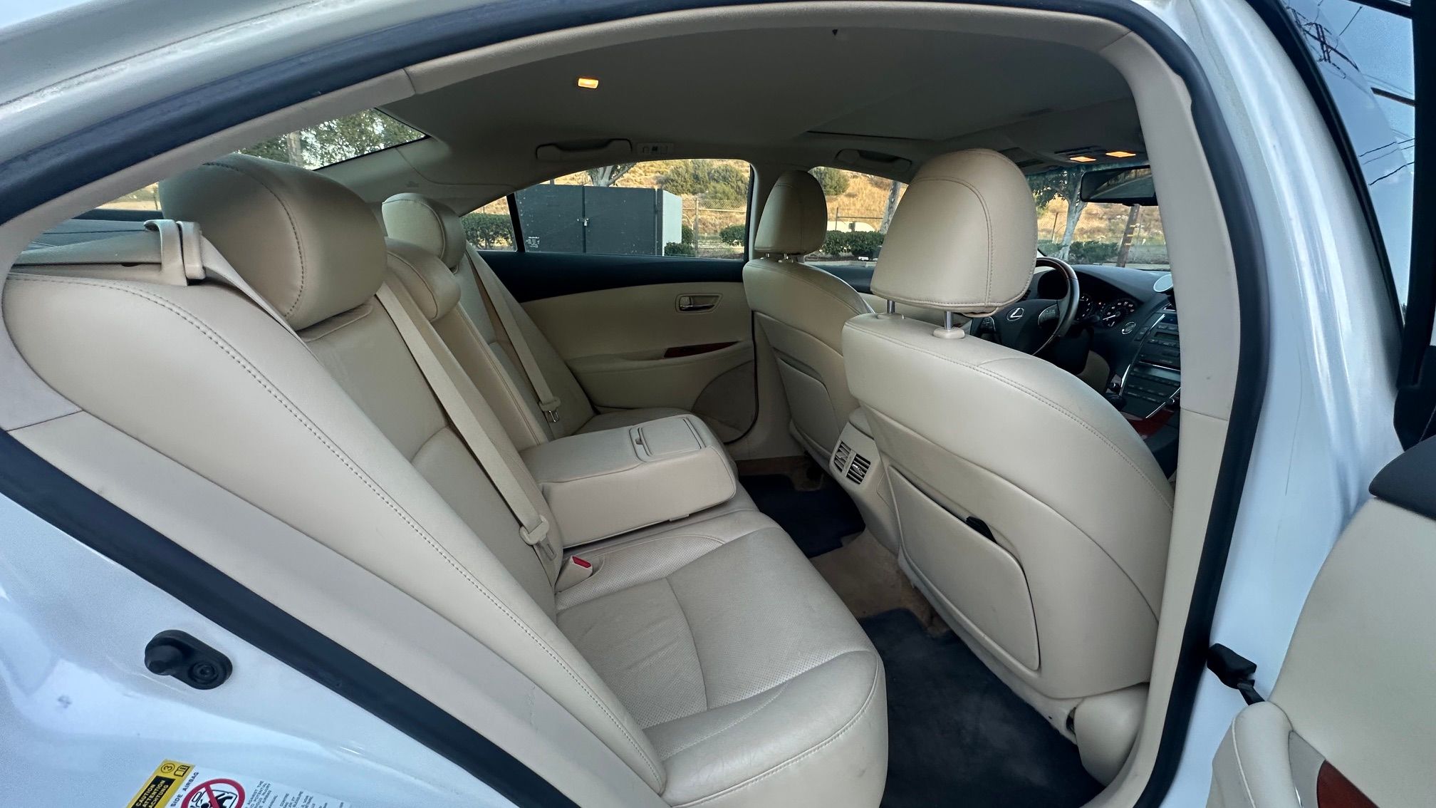 Used 2010 Lexus ES 350 w/ Preferred Accessory Package FWD image 23