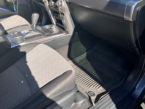 Used 2020 Toyota 4Runner SR5 image 10