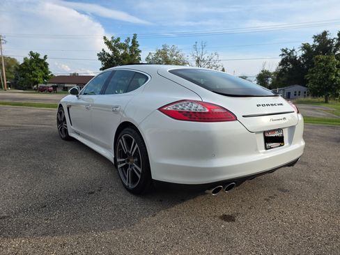 Used 2010 Porsche Panamera 4S AWD/4WD image 8