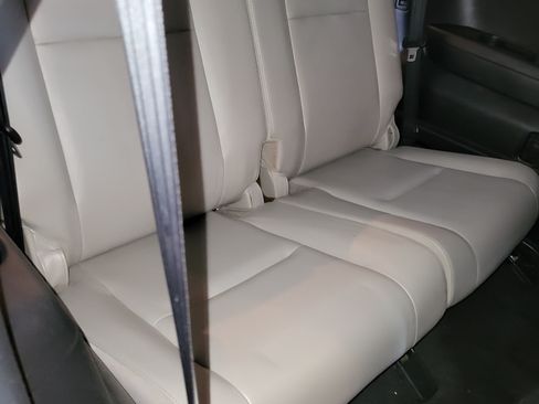 Used 2011 MAZDA CX-9 Touring image 12