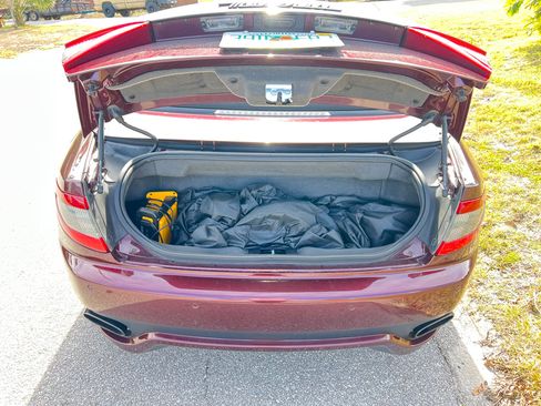 Used 2016 Maserati GranTurismo Sport image 14