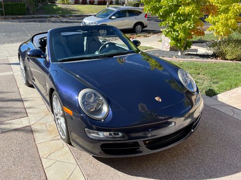 Used 2006 Porsche 911 Carrera S image 4