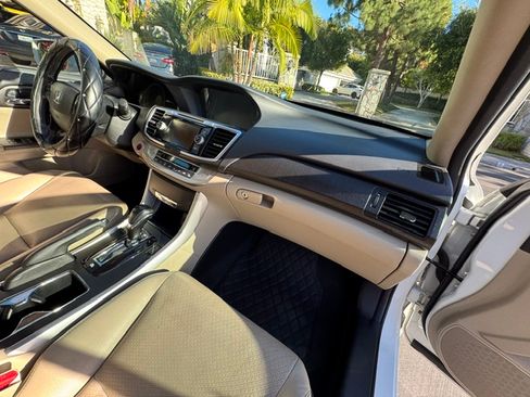 Used 2014 Honda Accord EX-L image 27