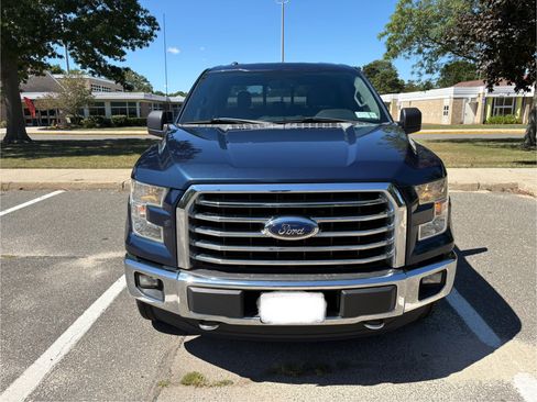 Used 2015 Ford F150 XLT w/ Equipment Group 302A Luxury image 2