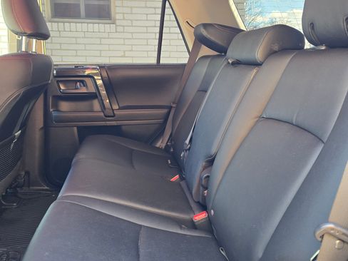 Used 2023 Toyota 4Runner TRD Off-Road Premium image 15