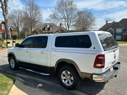 Used 2019 RAM 1500 Laramie image 2