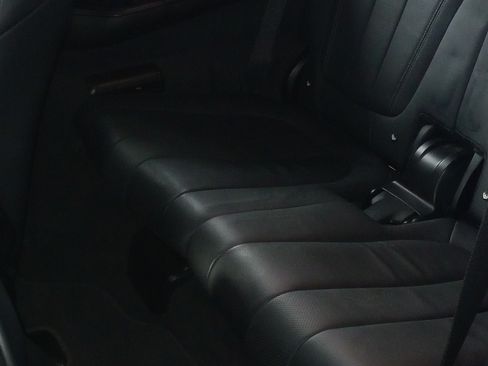 Used 2022 BMW X7 xDrive40i w/ M Sport Package image 13