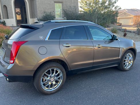 Used 2014 Cadillac SRX Performance w/ Driver Awareness Package image 16