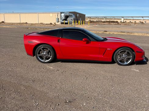 Used 2007 Chevrolet Corvette Coupe 2D w/ Preferred Equipment Group image 4