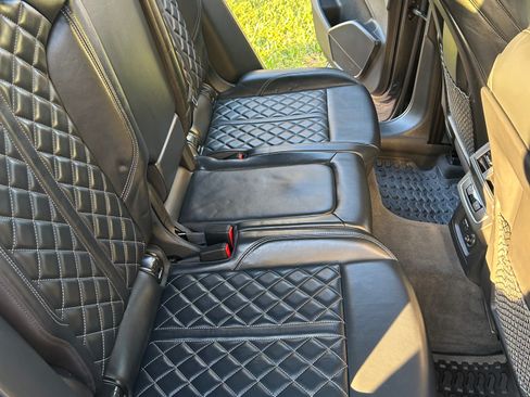 Used 2020 Audi SQ5 Premium Plus w/ Premium Plus Package image 13