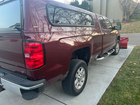 Used 2015 Chevrolet Silverado 3500 LT w/ LT Convenience Package image 4