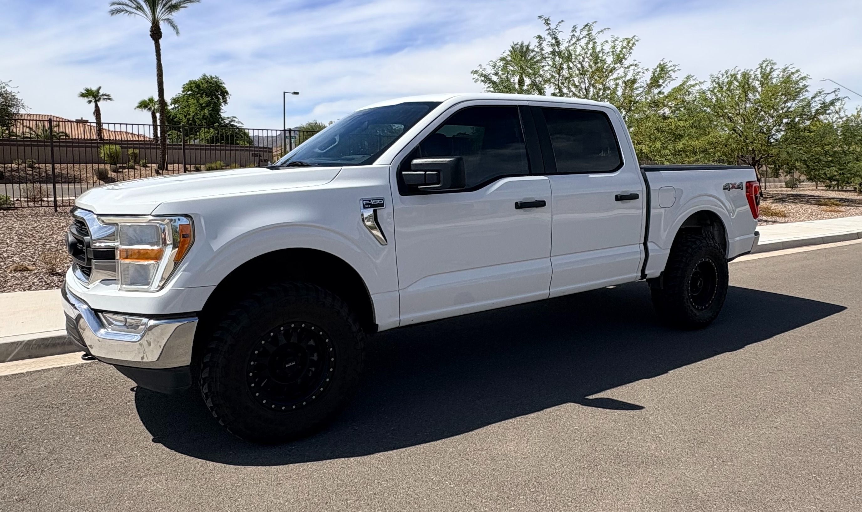 Used 2021 Ford F150 XLT AWD/4WD image 1