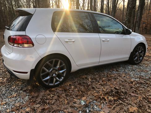 Used 2014 Volkswagen GTI Wolfsburg Edition image 6