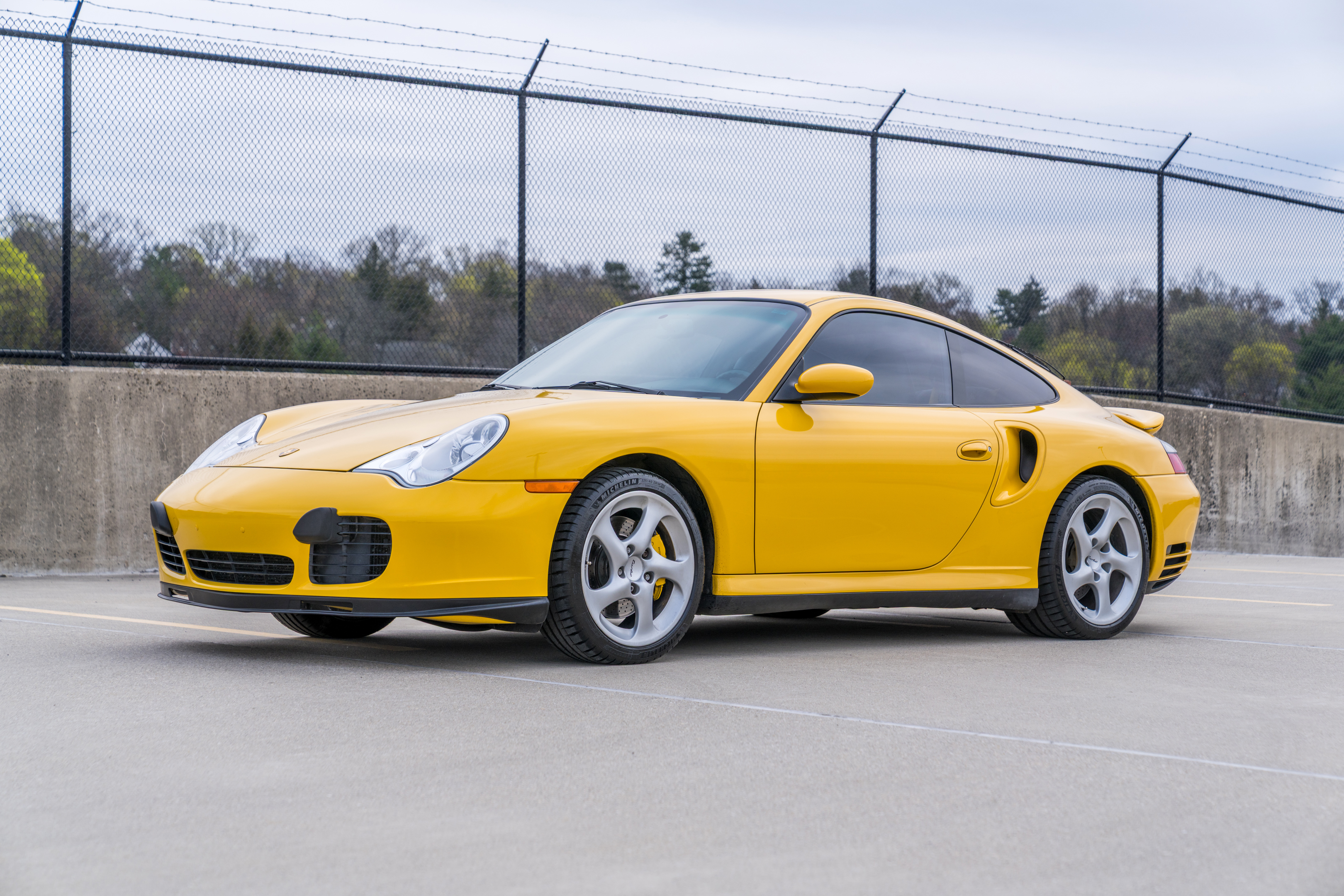 Used 2001 Porsche 911 Turbo AWD/4WD image 4
