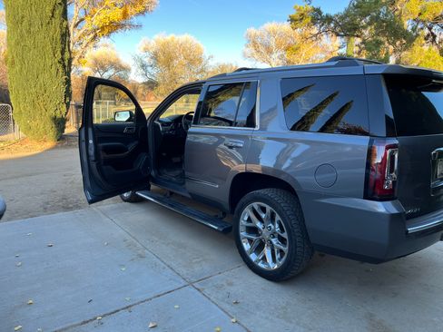 Used 2019 GMC Yukon Denali image 10