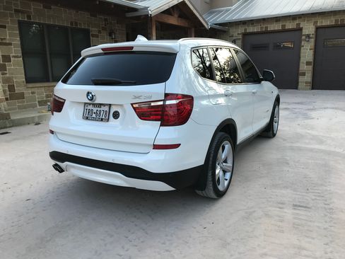 Used 2017 BMW X3 sDrive28i image 6