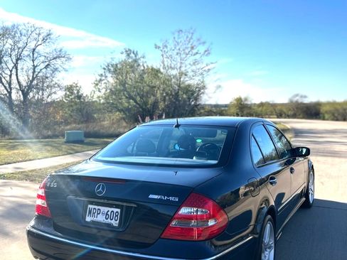 Used 2004 Mercedes-Benz E 55 AMG Sedan image 4