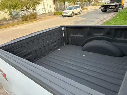 Used 2022 Ford F150 XL w/ STX Appearance Package image 12