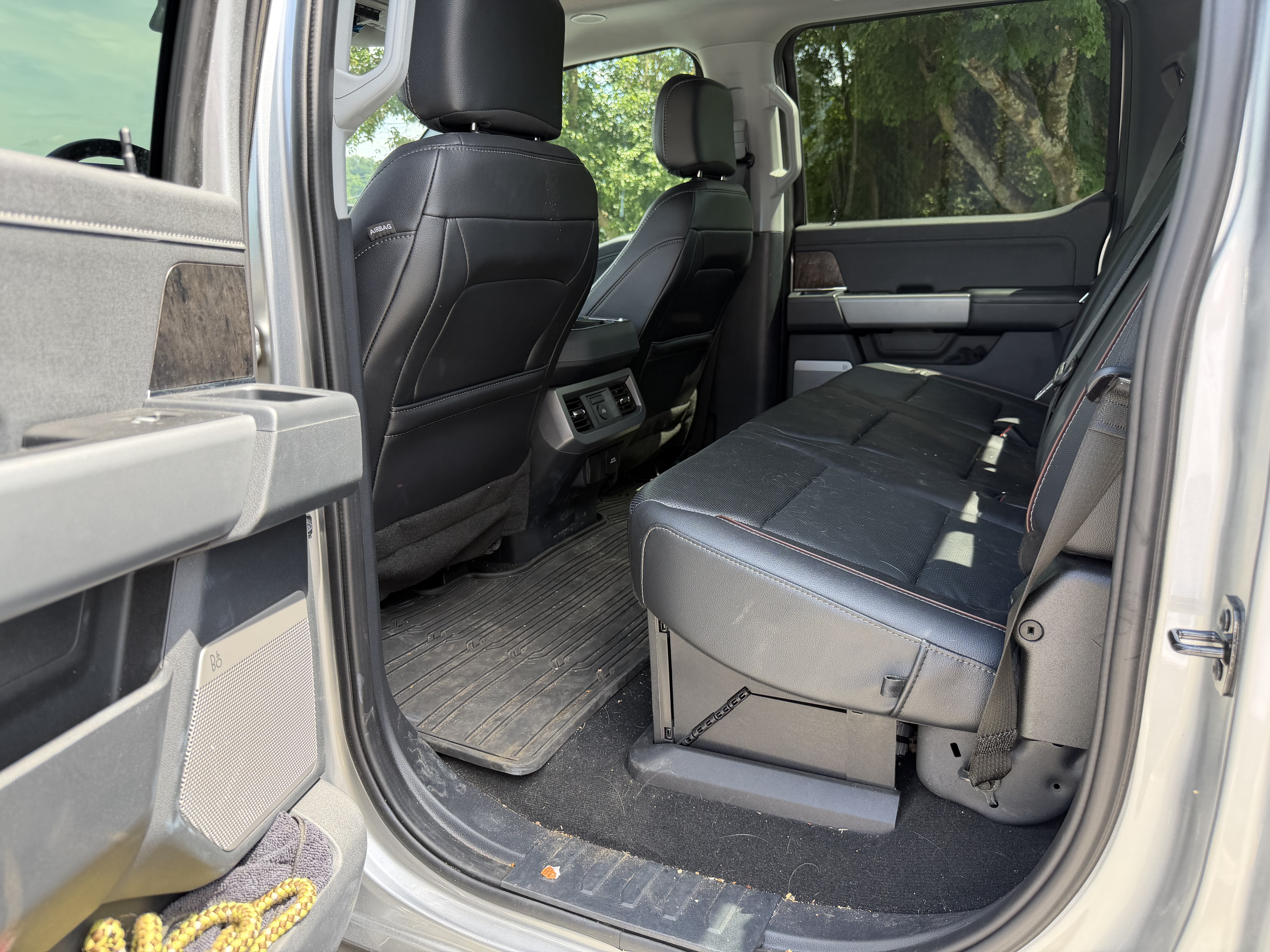 Used 2024 Ford F250 Lariat w/ Lariat Ultimate Package AWD/4WD image 9