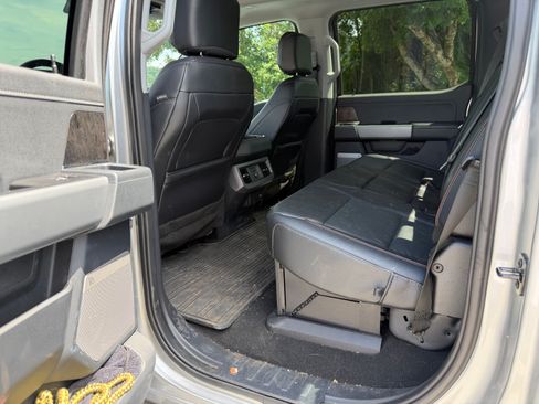 Used 2024 Ford F250 Lariat w/ Lariat Ultimate Package AWD/4WD image 9