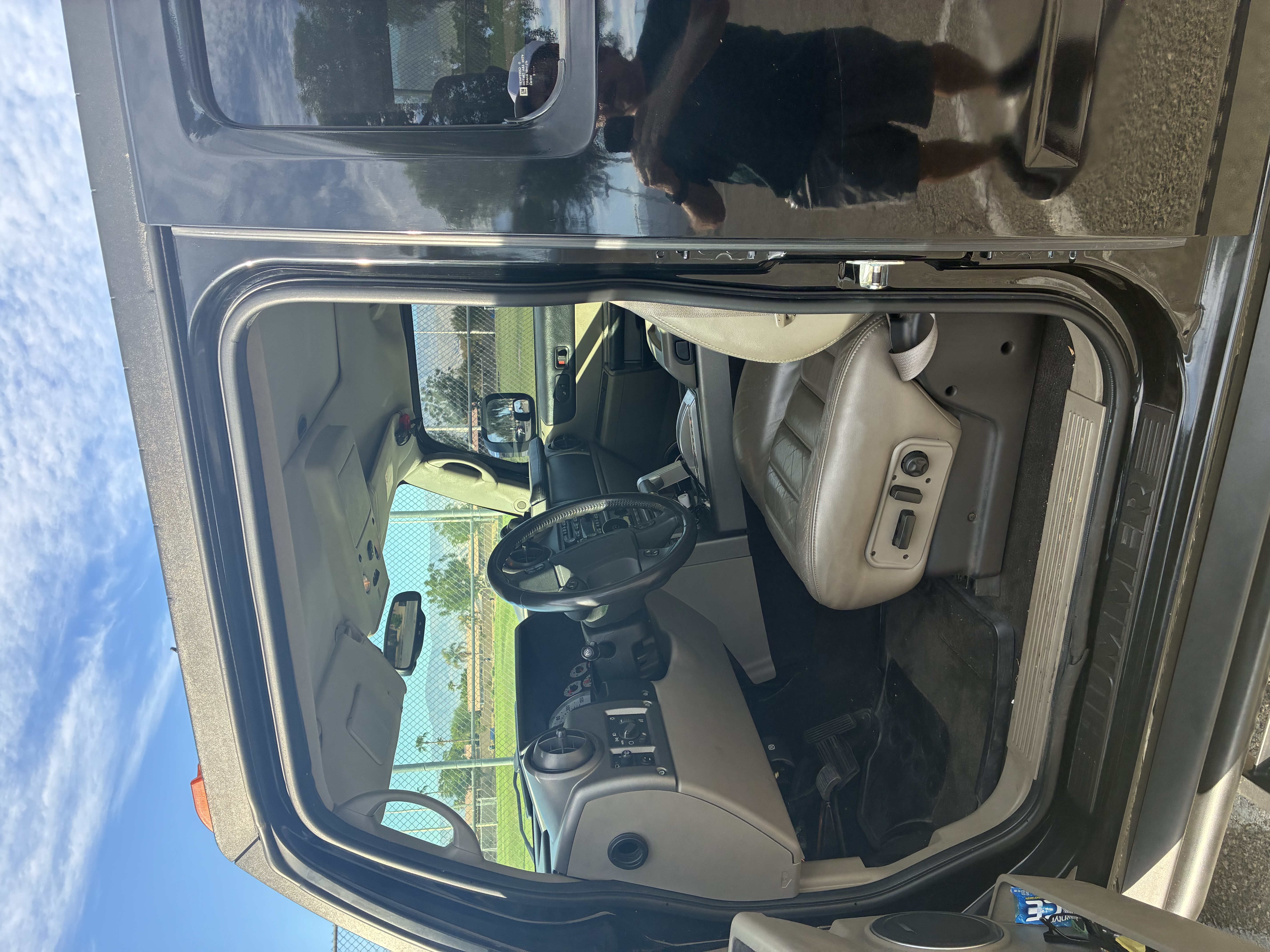 Used 2003 HUMMER H2 w/ Preferred Equipment Group AWD/4WD image 10